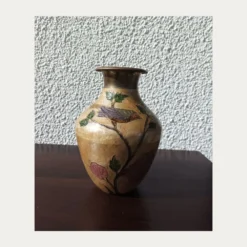 Vintage Μπρούτζινο Βάζο. Χειροποίητο με ανάγλυφα πουλιά και τριαντάφυλλα